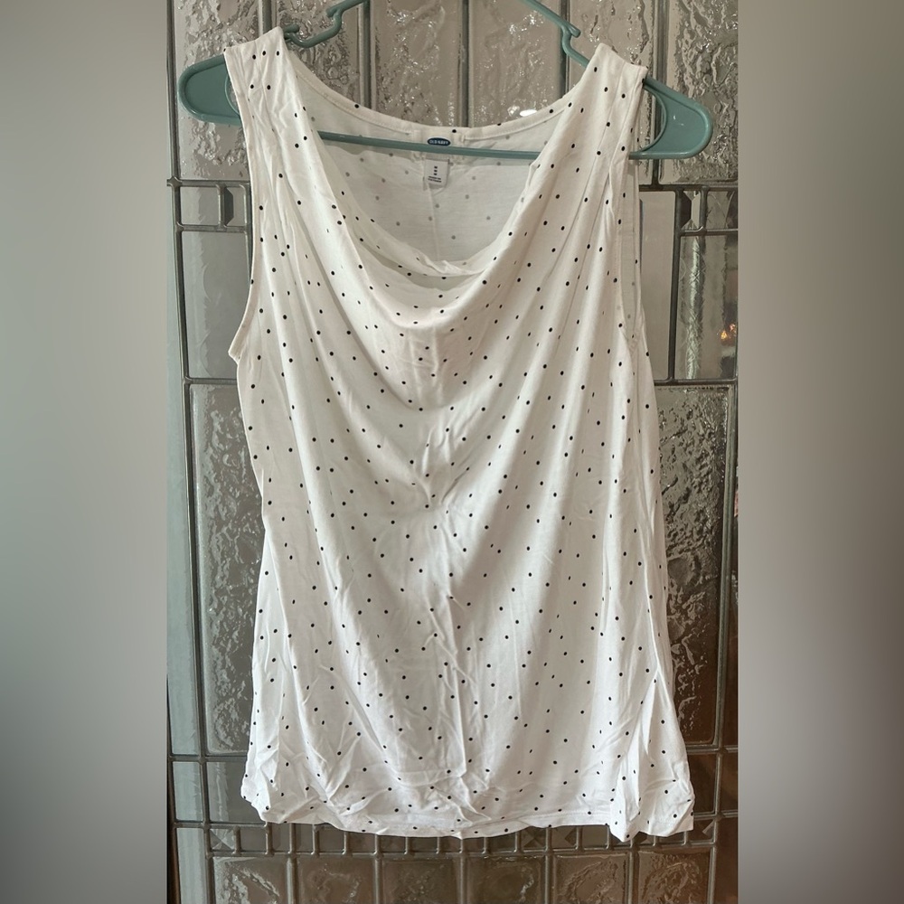 Old Navy Black and White Draped Sleeveless Tank Top